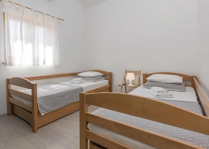 Dom wakacyjny Four-bedroom With Sea View 01 *